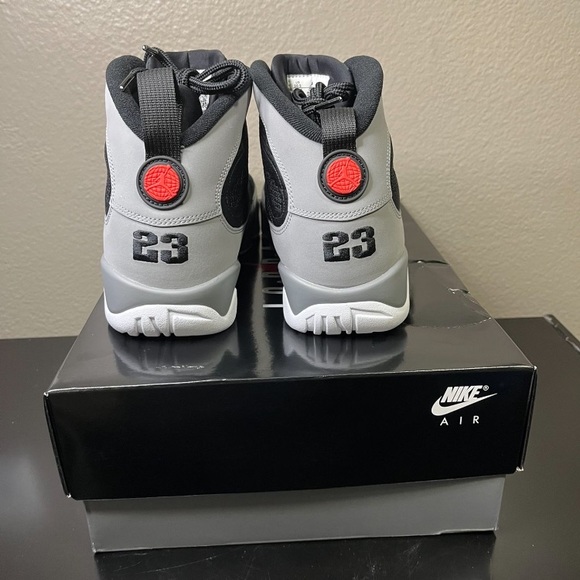 Jordan 9 particle grey brand new never worn size 10 - Picture 4 of 7